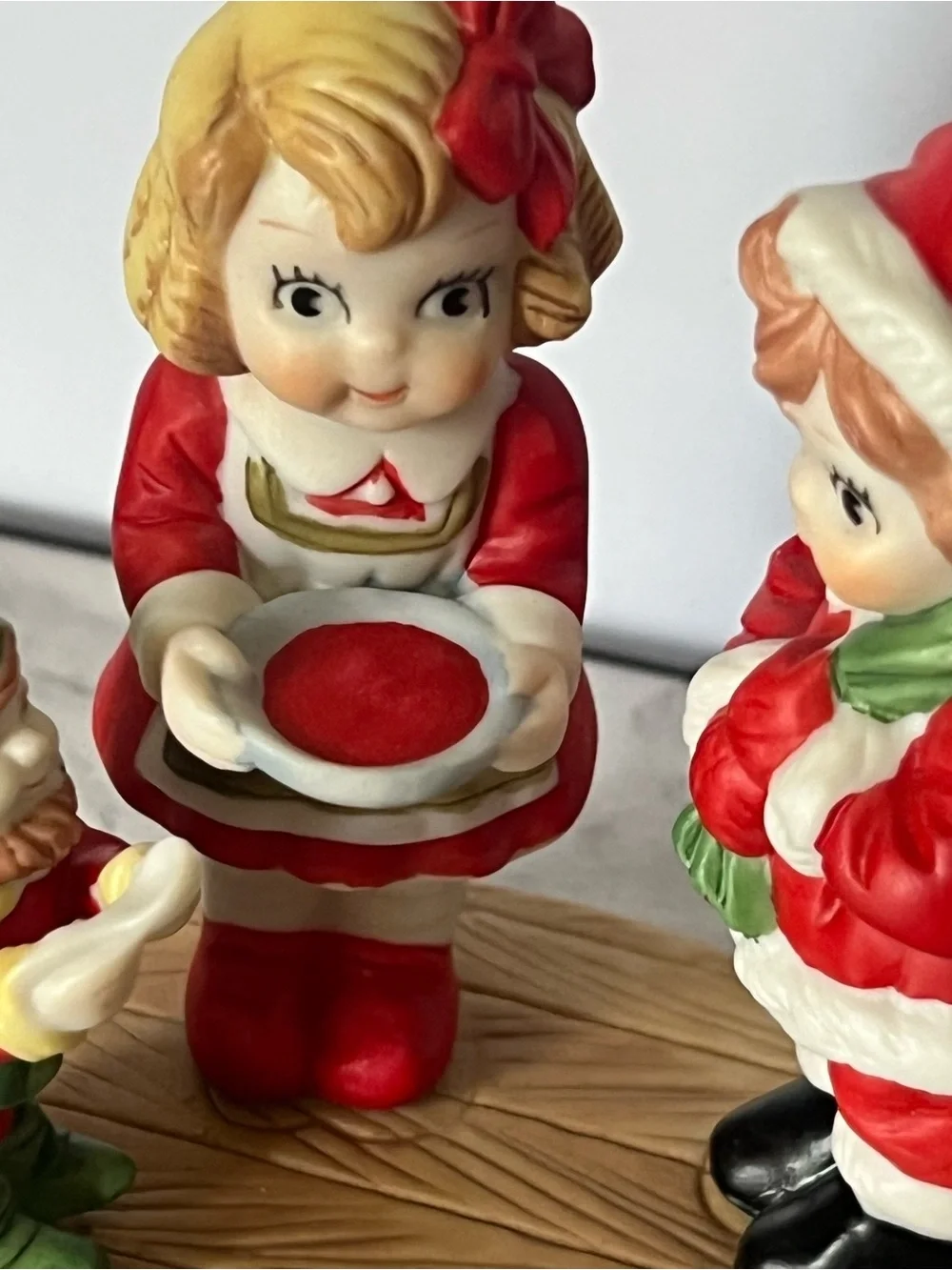 Vintage 1991 Campbell Kids Christmas Figurine | Bisque Porcelain Santa